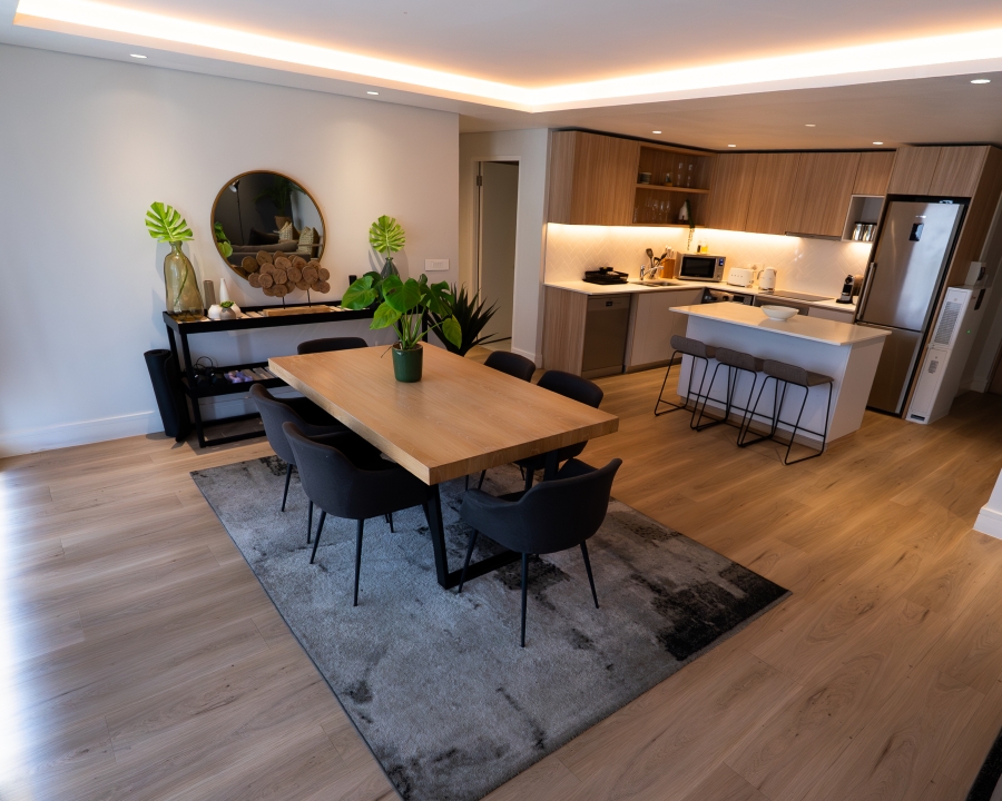 2 Bedroom Property for Sale in Sea Point Western Cape